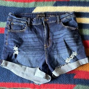 Kendall + Kylie Jean shorts